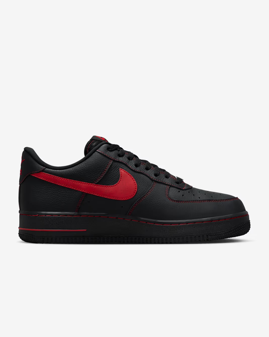 Nike Air Force 1 '07 LV8