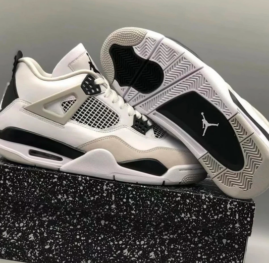 Jordan 4 Military black